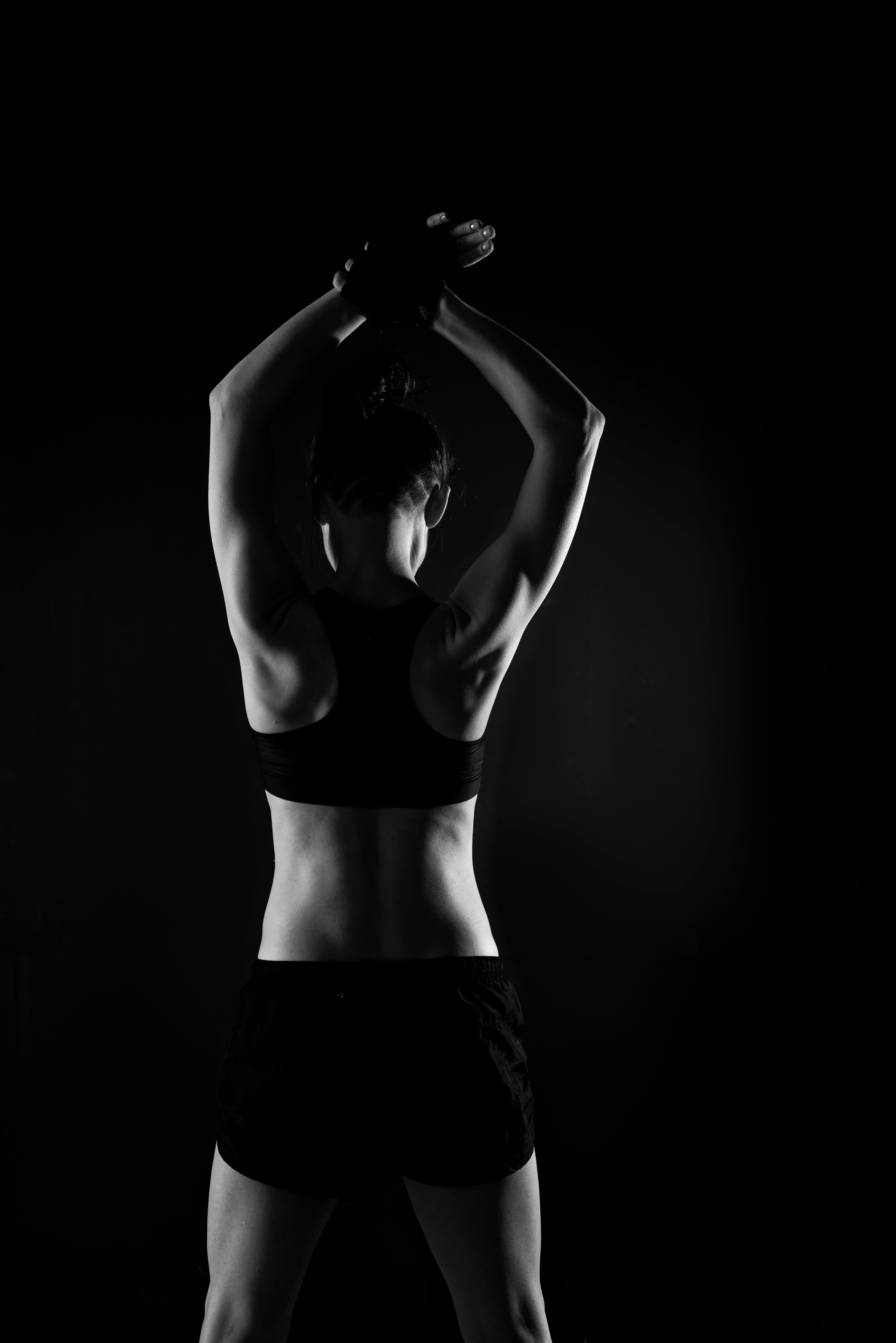 Reformer Pilates vs. Mat Pilates: Which One is Right for You?